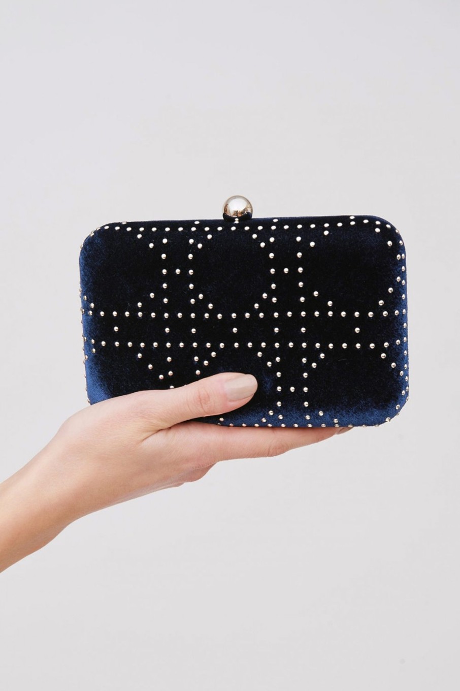 Accessori Anna Cecere | Clutch Velluto Blu E Borchie